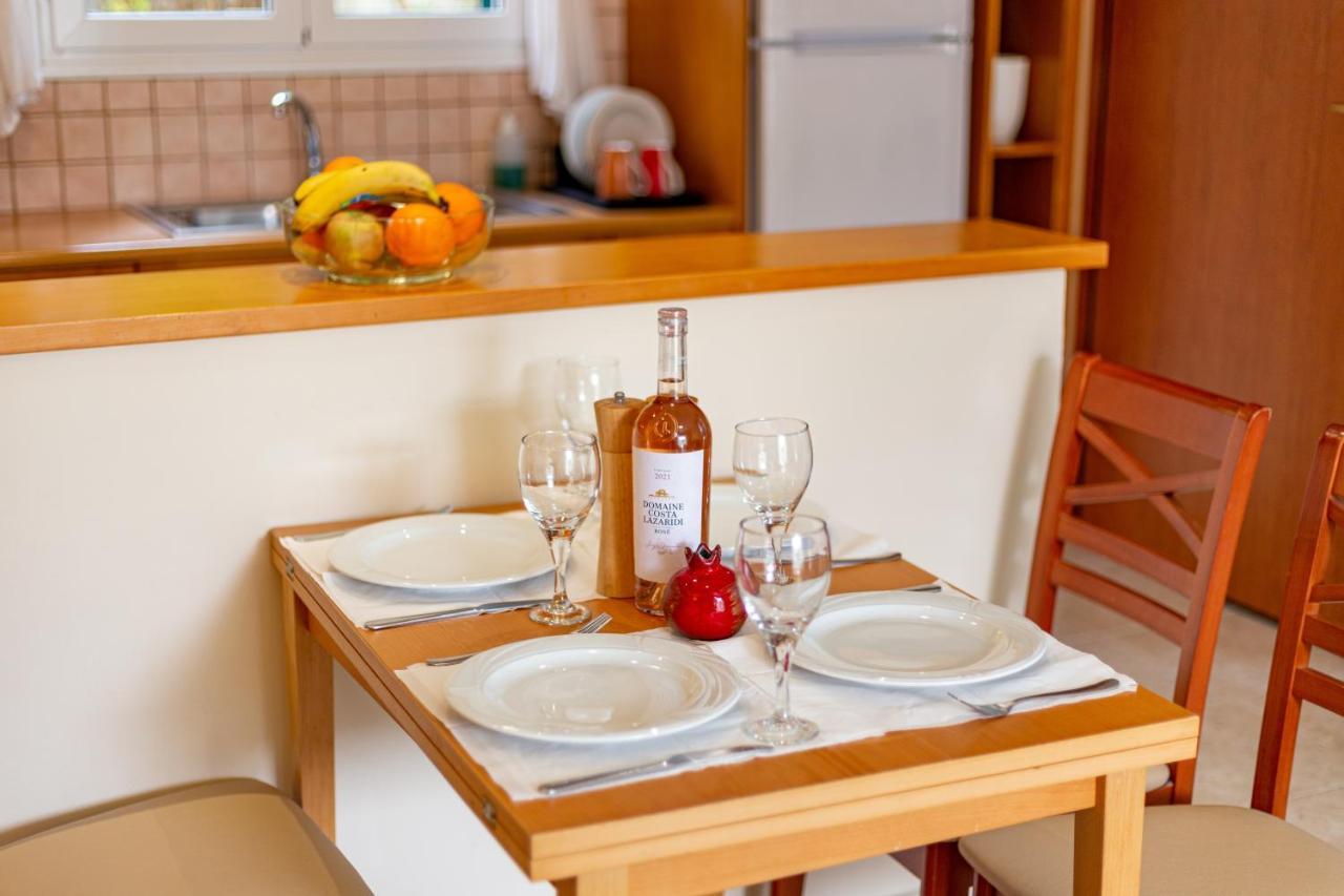 Dimeli Junior Apartment At The Beach Barbáti Eksteriør bilde
